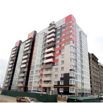 Продам трехкомнатную квартиру в Тверь.Жилая площадь 91  кв.м.Этаж 4.