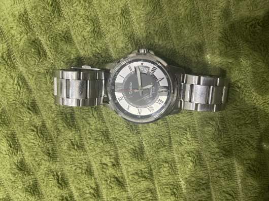 Чисы наручные CASIO