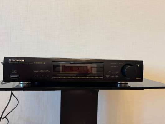 Продам pioneer Tuner F -502RDS