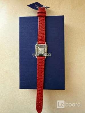 Часы Swarovski