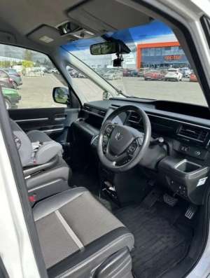 Honda Stepwgn в Краснодаре фото 6