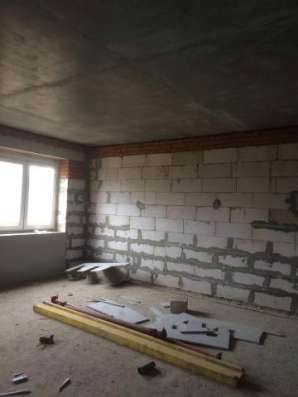 Продам трехкомнатную квартиру в Дмитрове. Жилая площадь 65,30 кв.м. Этаж 3. Есть балкон. в Дмитрове