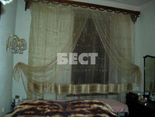 Продам четырехкомнатную квартиру в Москве. Жилая площадь 81 кв.м. Этаж 3. Дом кирпичный. в Москве фото 6