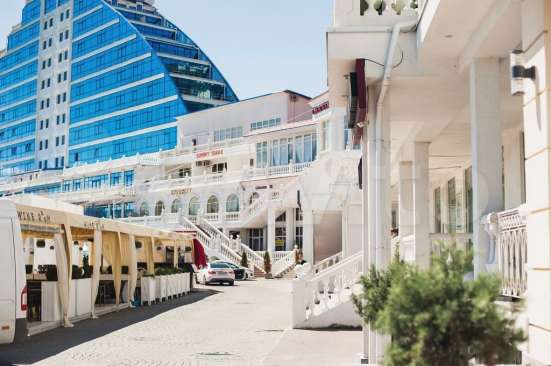Апартаменты-студия, 54,3 м², 2/3 эт в Севастополе фото 3