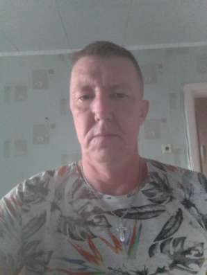Vadim, 48 лет, хочет познакомиться