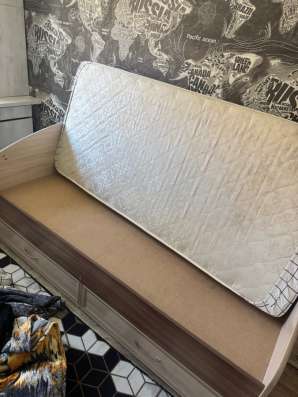 Продам 2 кровати в Дальнегорске