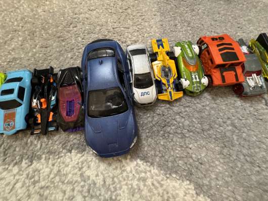 Продам машинки в Москве фото 3