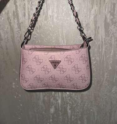 Сумка Guess