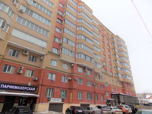 Продам однокомнатную квартиру в Тверь.Жилая площадь 100  кв.м.Этаж 4.Дом кирпичный.