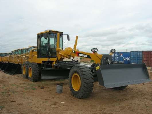 Автогрейдер XCMG GR165