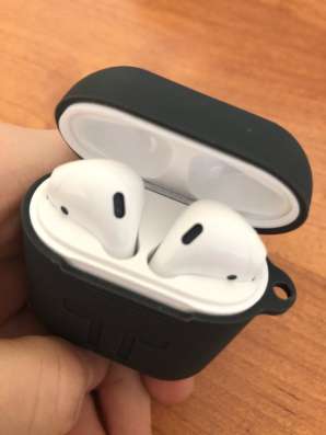 Продажа наушников Apple AirPods 2