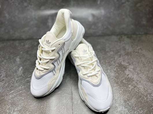 Кроссовки adidas в Бийске