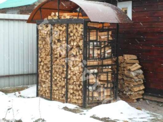 Большая дровница садовая