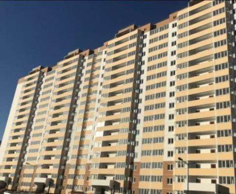 Продам однокомнатную квартиру в Краснодар.Жилая площадь 38  кв.м.Этаж 4.