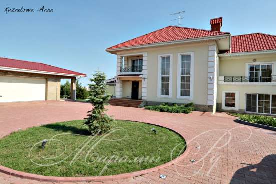 Продам дом в Ростов-на-Дону.Жилая площадь 290  кв.м.