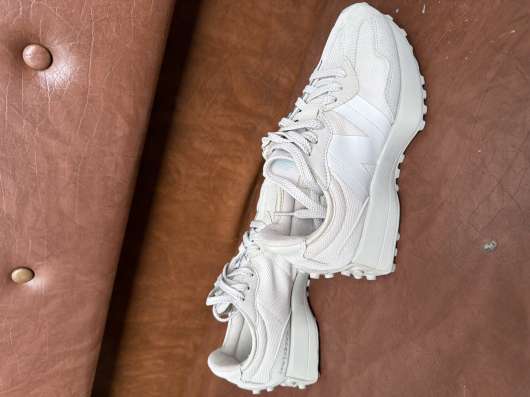 Кроссовки New Balance 327 в Москве фото 4