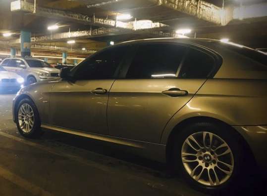 BMW 3 серии, 2010 в Санкт-Петербурге фото 14
