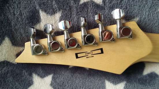 Электрогитара IBANEZ Iceman Mikro GICM21 фото 6