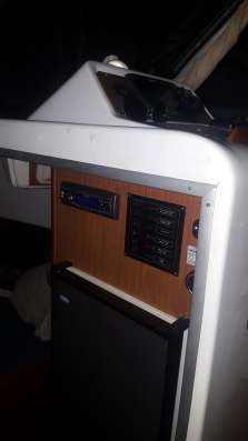 Продам катер Beneteau Antares 760 в Москве фото 13
