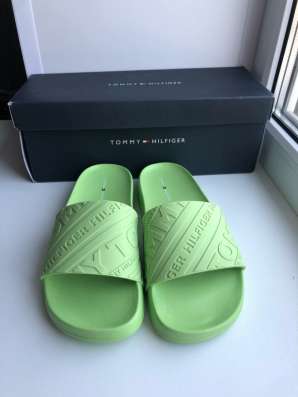 Шлёпки Tommy Hilfiger в Воронеже