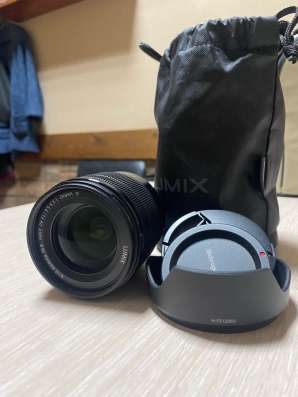 Объектив Lumix на камеру