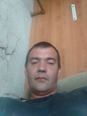 Александр, 37 лет, хочет пообщаться