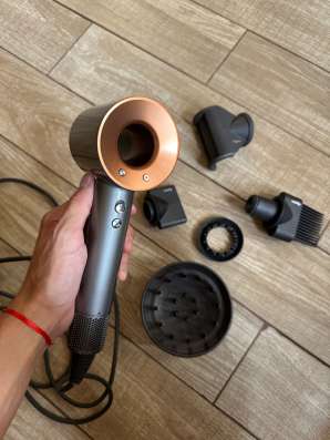 Фен Dyson HD07