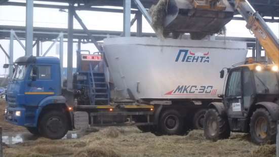 Мобильный кормосмеситель Пента МКС-30