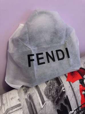 Сумка Fendi