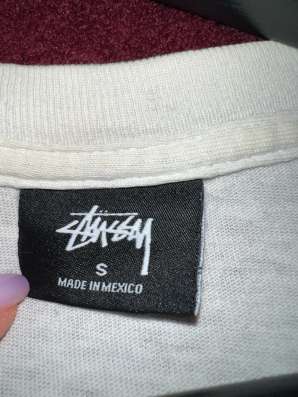 Оригинальный белый лонгслив Stussy (размер S) в Москве фото 4