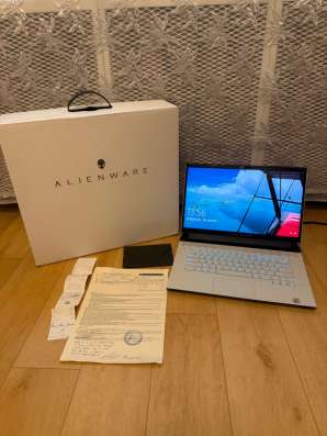 Ноутбук Alienware M15 R3