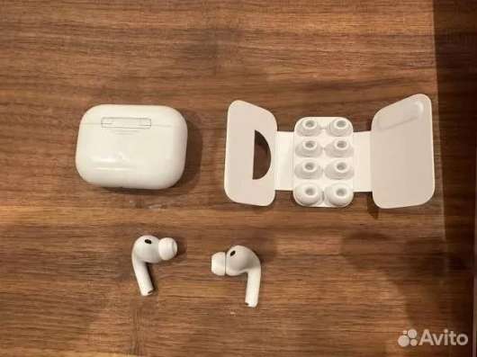 AirPods Pro 3 в Сургуте