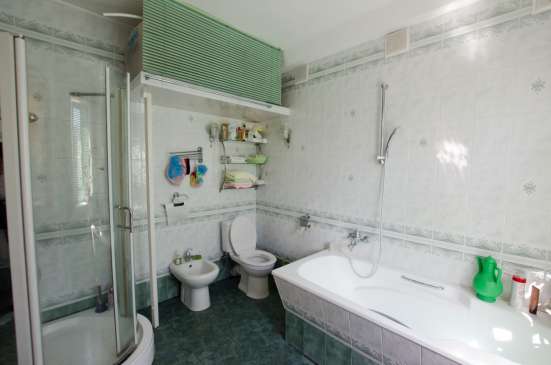 Продам четырехкомнатную квартиру в г.Симферополь.realty_mapper2.living_space_squareЭтаж 4.Есть Балкон. в Симферополе фото 6