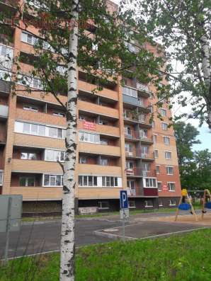 Продам двухкомнатную квартиру в Вологда.Жилая площадь 56  кв.м.Этаж 10.Дом кирпичный.