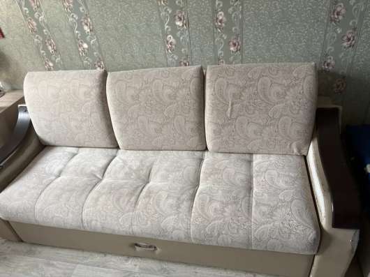 Продаю диван б/у