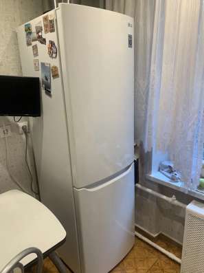 Холодильник LG