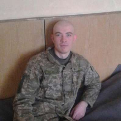 Dima, 23 года, хочет познакомиться
