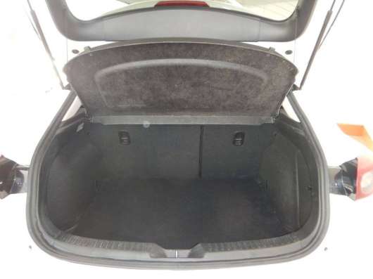 Mazda Axela в Владивостоке фото 6