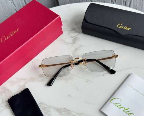 Очки Cartier в Москве