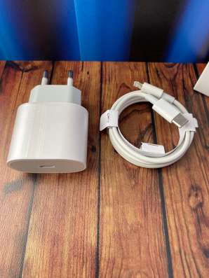 Зарядка на IPhone 20w в Пскове