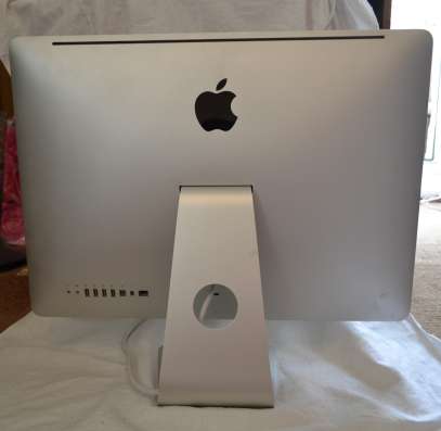Apple iMac (21,5 дюйма, середина 2011 г.) в Москве