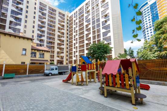 Продам 3 конм 77м2 в центре Сочи