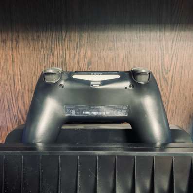 Джойстик на PS4 в Шахтах