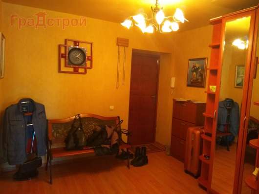 Продам двухкомнатную квартиру в Вологда.Жилая площадь 66  кв.м.Дом кирпичный.Есть Балкон. в Вологде