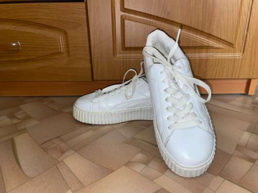 Продаю кроссовки Puma (реплика)