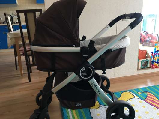 Коляска Chicco Urban