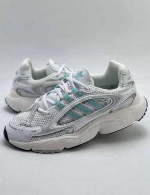 Кроссовки adidas 40 размер