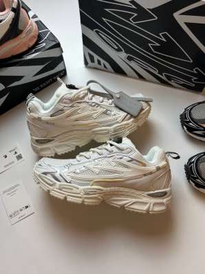 Off-White Be Right Back?? в Владивостоке фото 4