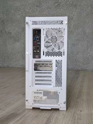 [Игровой ПК] I7-12700k / RTX 3060Ti / 32Gb / 2TB в Москве