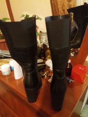 Продам классные сапоги